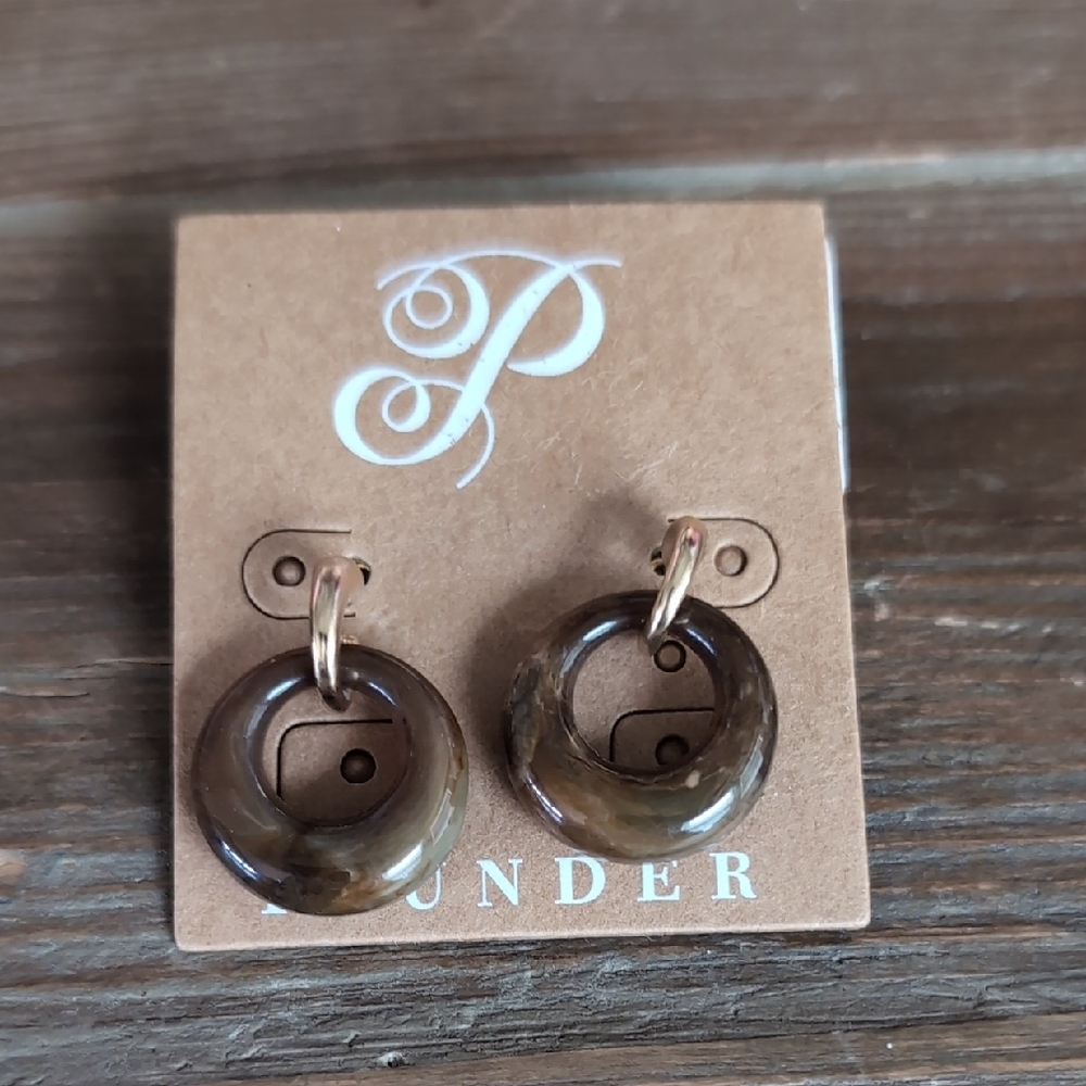 Elegant Brown Hoop Earrings